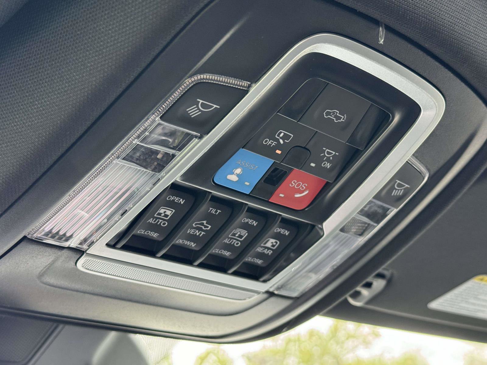 New 2026 RAM 1500 Laramie w/ Night Edition image 29