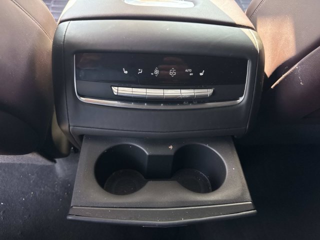 Certified 2024 Cadillac Escalade ESV Sport Platinum w/ LPO, ONYX Package AWD/4WD image 19