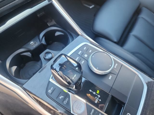 Used 2019 BMW 330i xDrive Sedan w/ Convenience Package AWD/4WD image 27