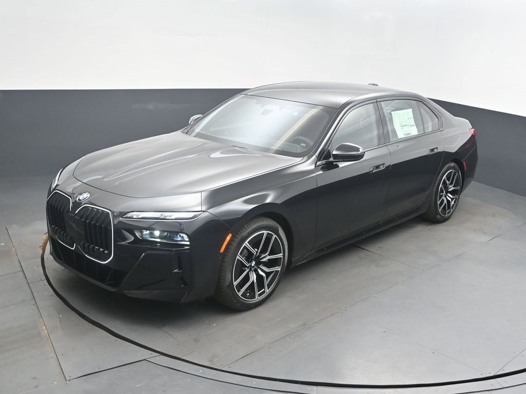 New 2026 BMW 760i xDrive w/ Executive Package image 17