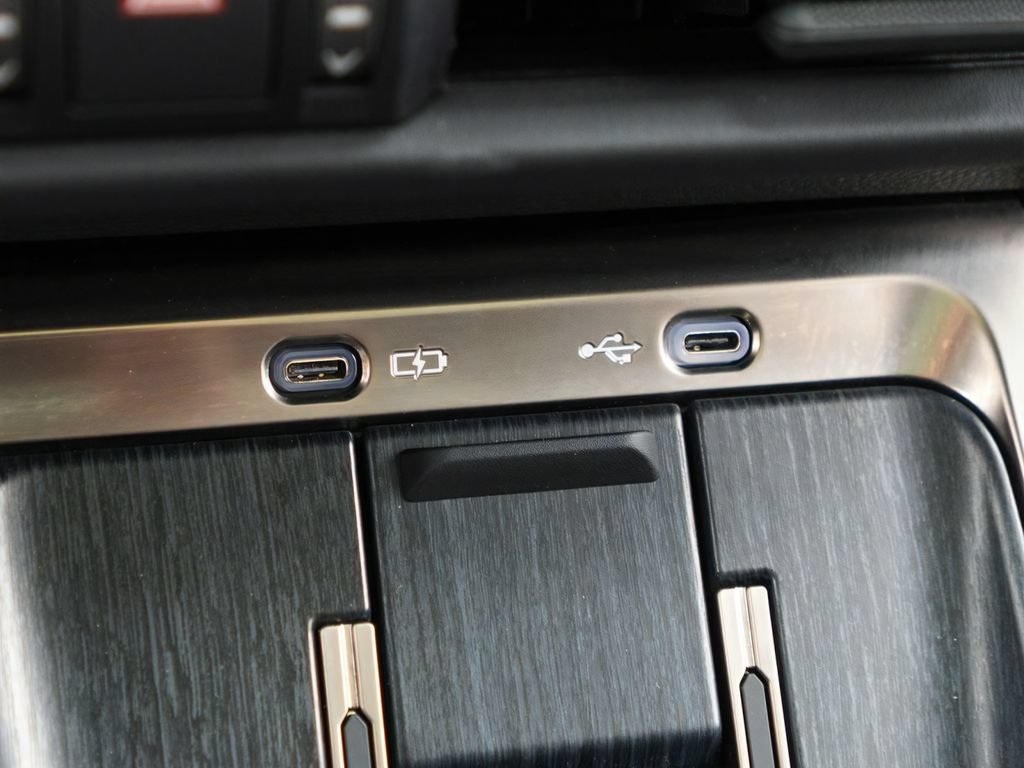 Used 2024 Lexus GX 550 w/ Cold Area Package AWD/4WD image 31