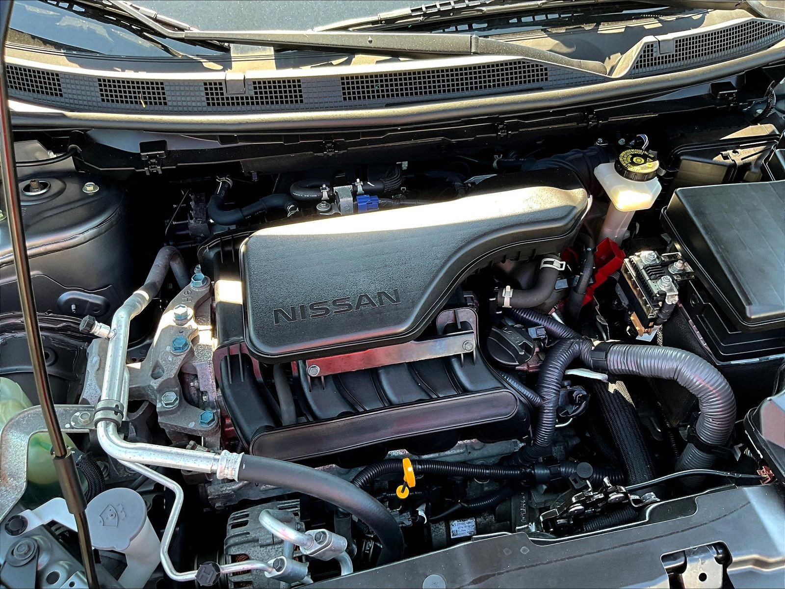 Used 2021 Nissan Rogue Sport SV AWD/4WD image 30