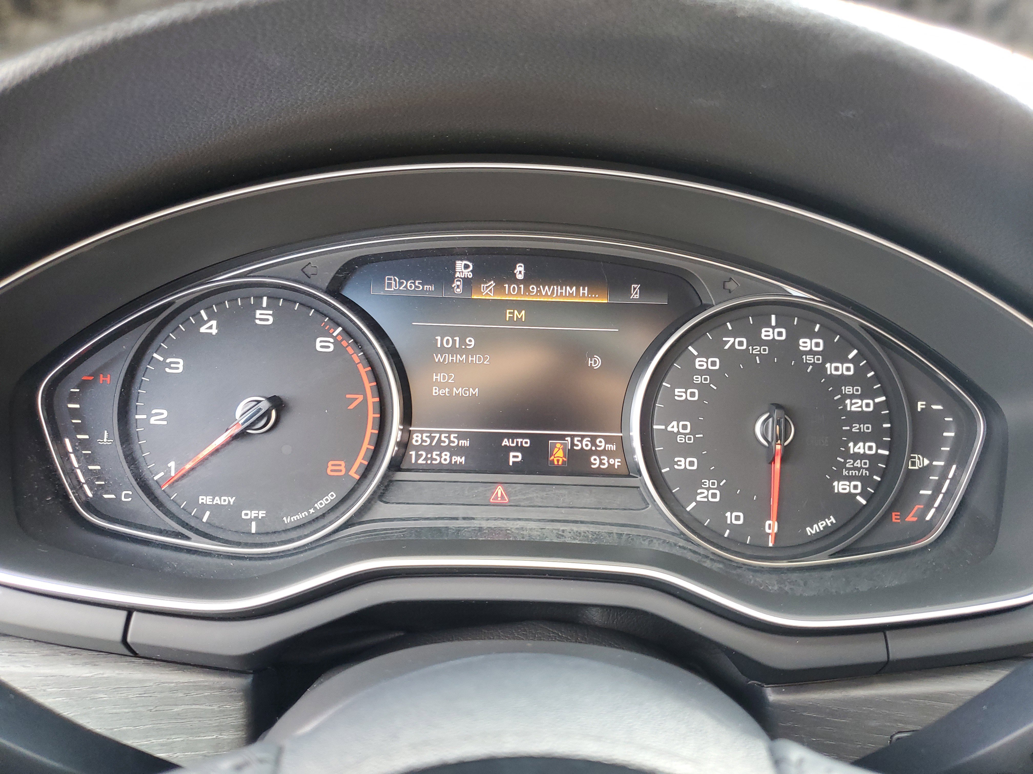 Used 2020 Audi A4 2.0T Premium w/ Convenience Package image 18