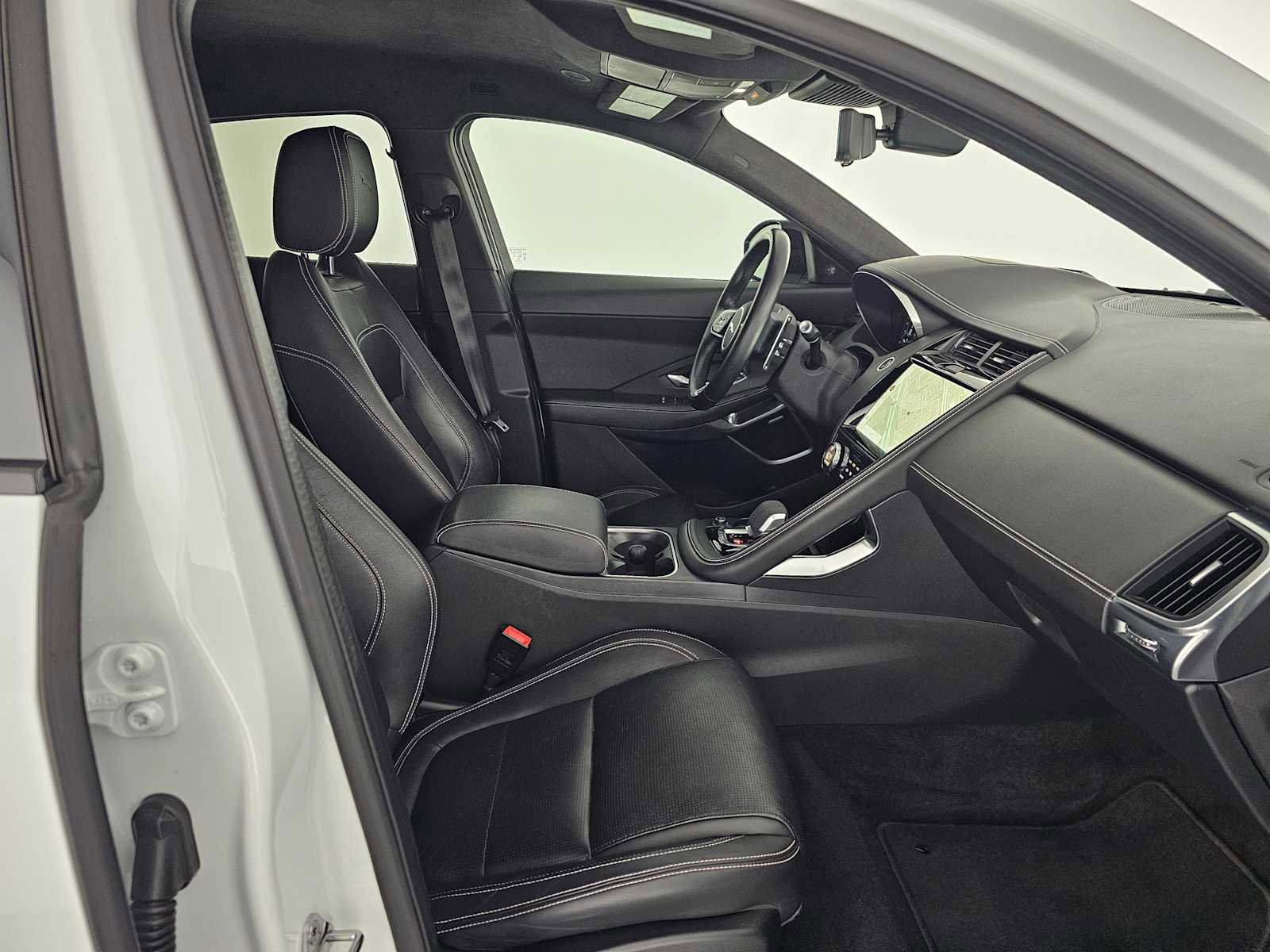 Used 2021 Jaguar E-PACE 300 Sport image 10