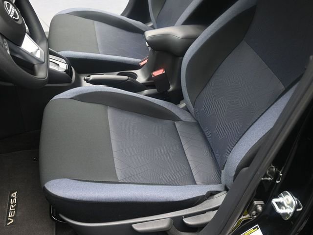 Used 2025 Nissan Versa SV w/ Trunk Package image 16