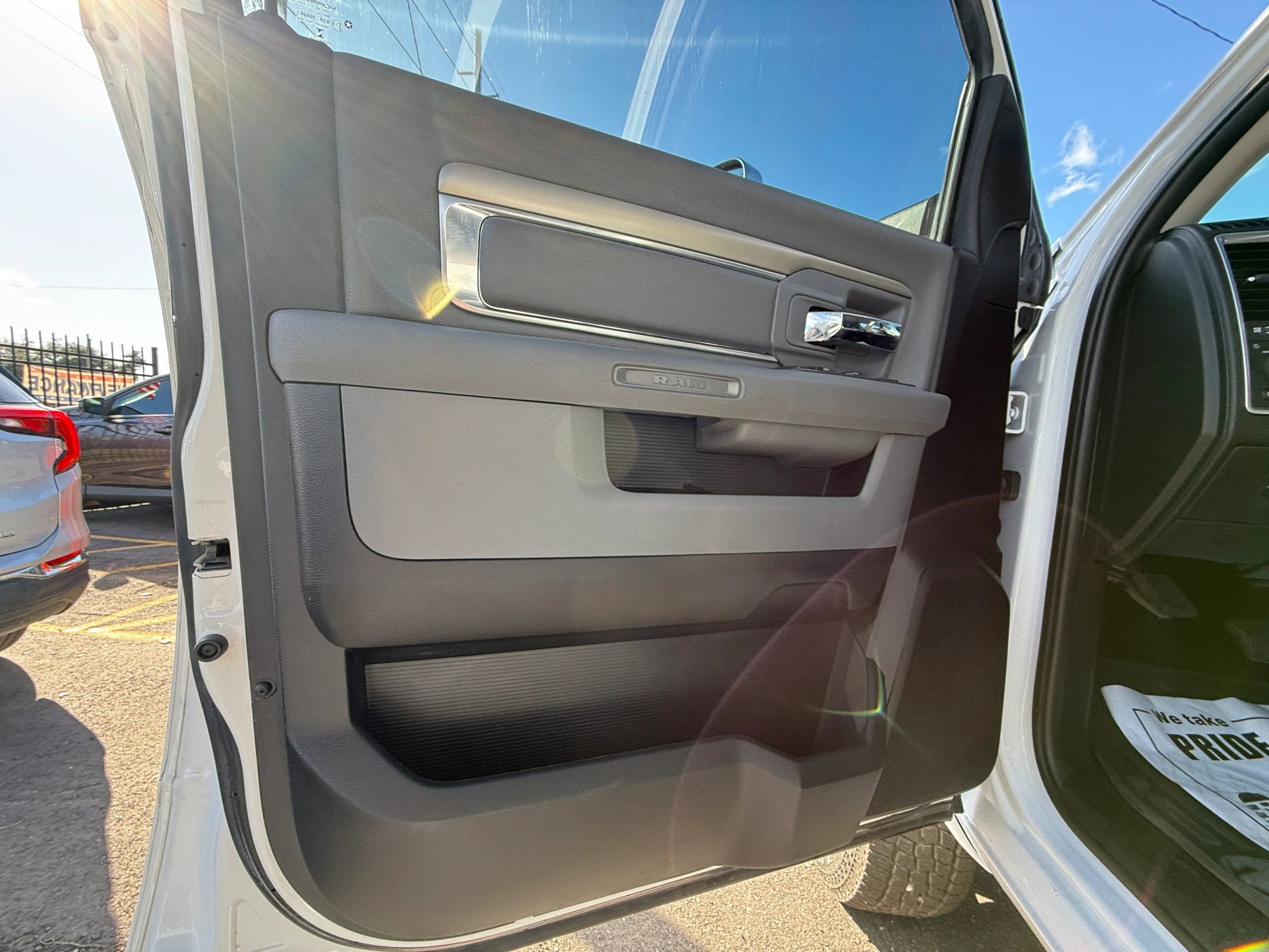 Used 2018 RAM 2500 Lone Star w/ Harvest Edition image 14
