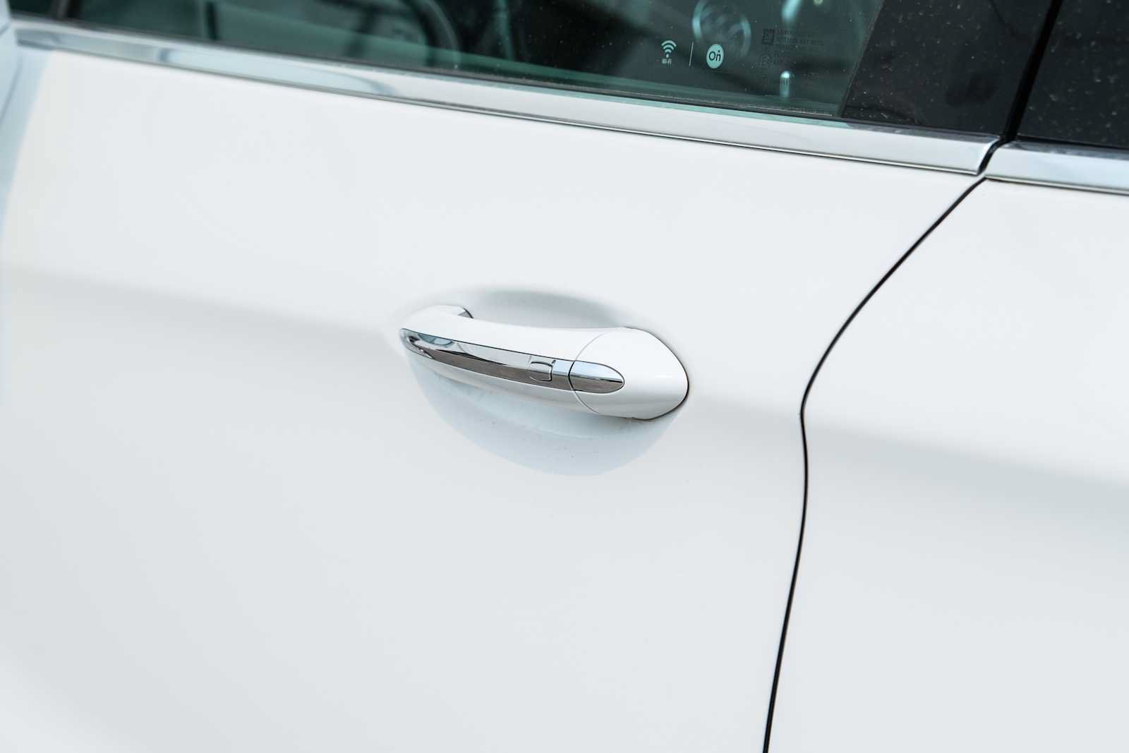 Used 2020 Buick Envision Essence FWD image 14