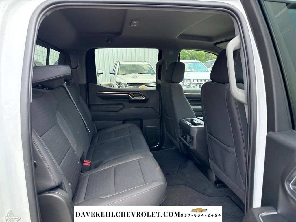 Used 2023 Chevrolet Silverado 1500 LT AWD/4WD image 18