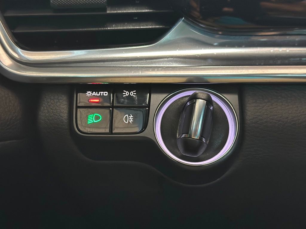 Used 2021 Porsche Panamera 4S image 50