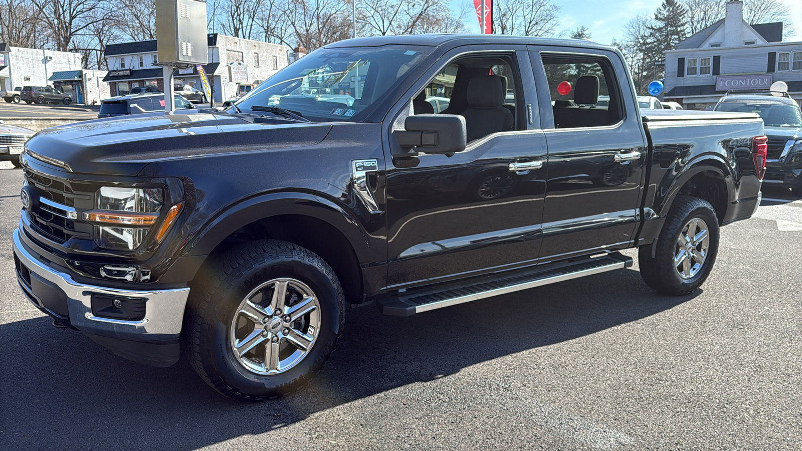 Used 2024 Ford F150 XLT w/ Tow/Haul Package AWD/4WD image 3