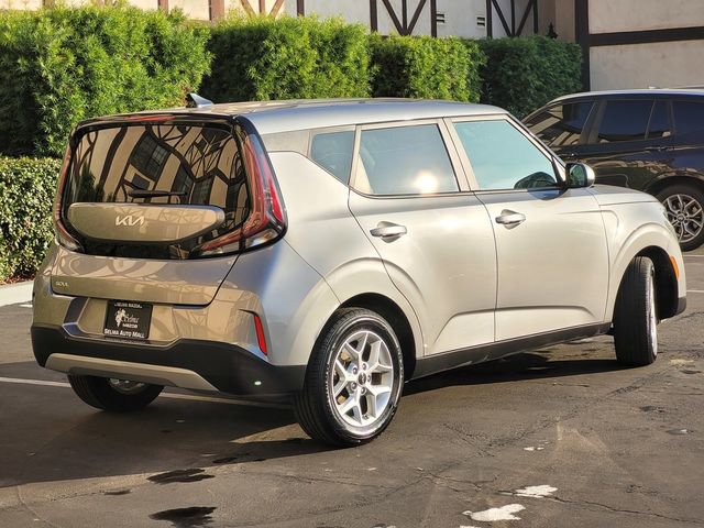 Used 2024 Kia Soul LX w/ Option Group 015 image 5