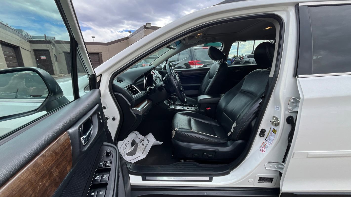 Used 2017 Subaru Outback 2.5i Limited AWD/4WD image 21