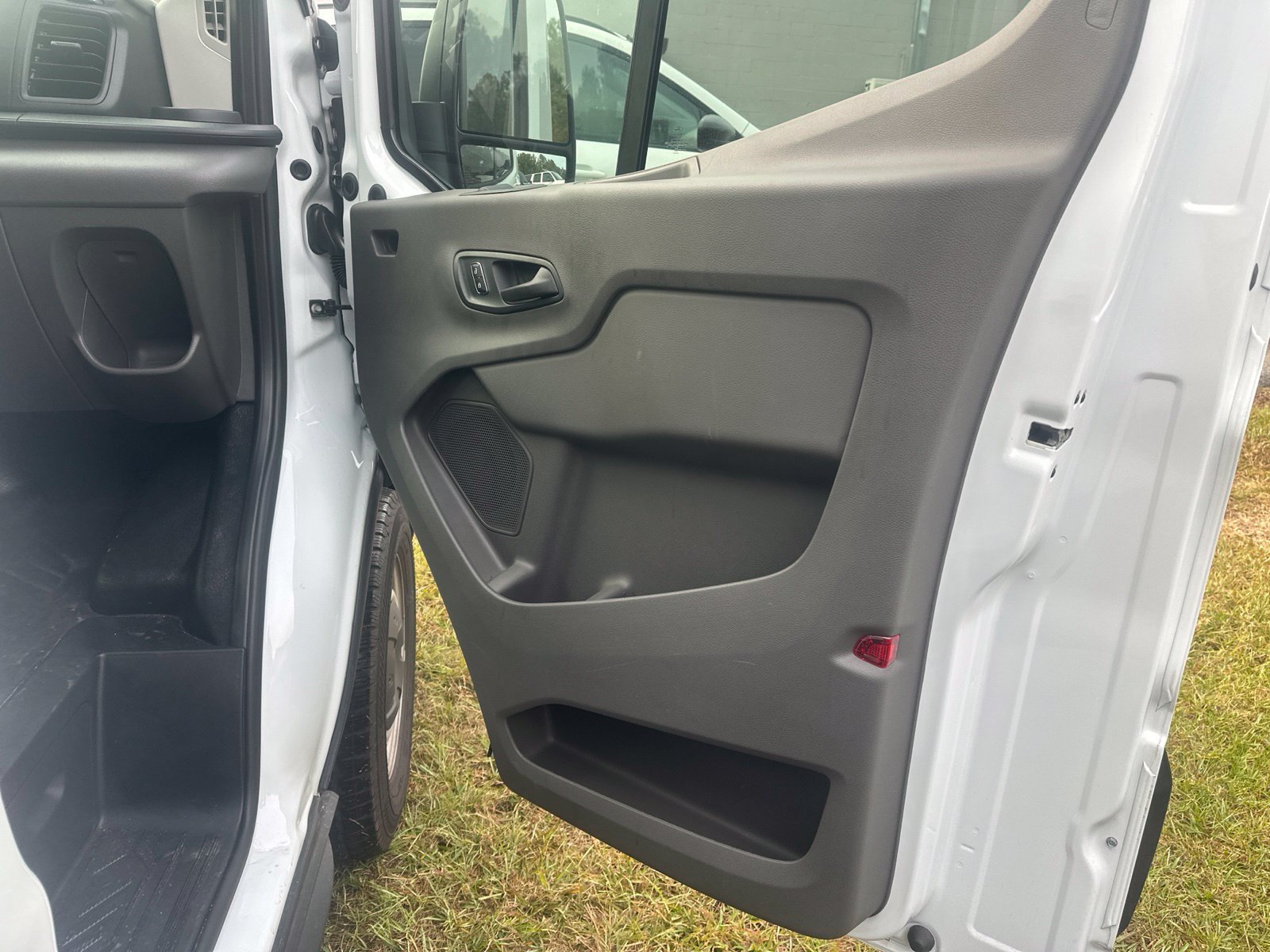 Used 2026 Ford Transit 350 148 High Roof Extended w/ Load Area Protection Package RWD image 5