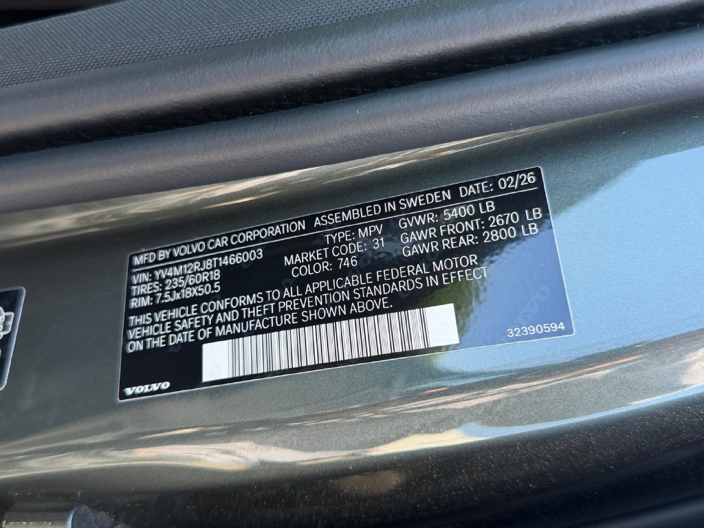 Certified 2026 Volvo XC60 B5 Core AWD/4WD image 27