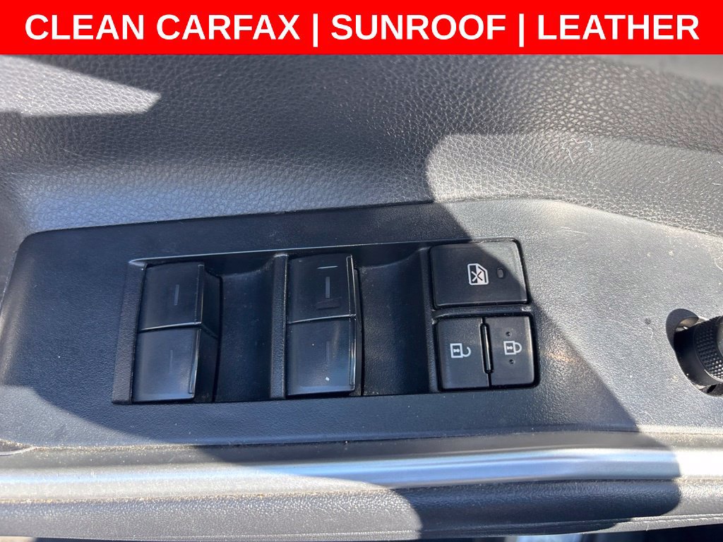 Used 2022 Toyota Highlander XLE FWD image 21