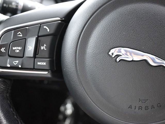 Used 2018 Jaguar E-PACE S image 24