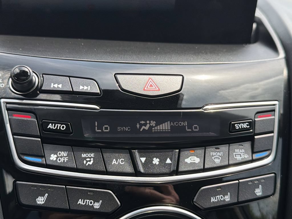 Used 2022 Acura RDX w/ Technology Package AWD/4WD image 17
