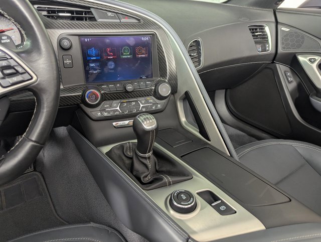 Used 2015 Chevrolet Corvette Z06 image 20