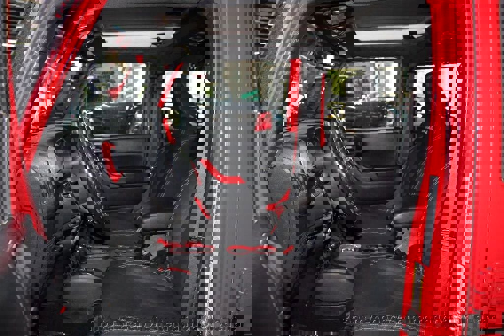 Used 2015 Jeep Wrangler Unlimited Sahara w/ Dual Top Group image 12