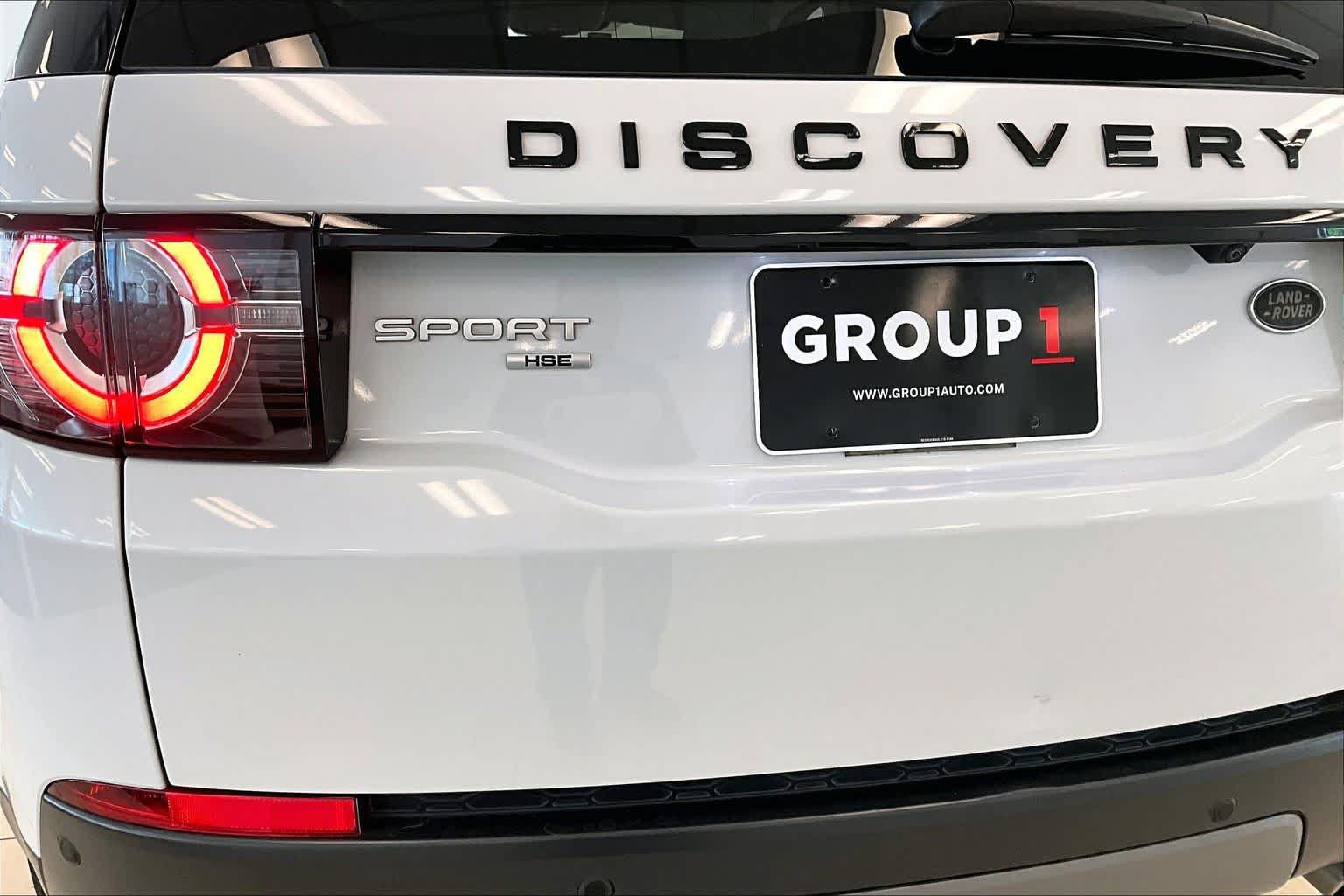 Used 2017 Land Rover Discovery Sport HSE AWD/4WD image 29