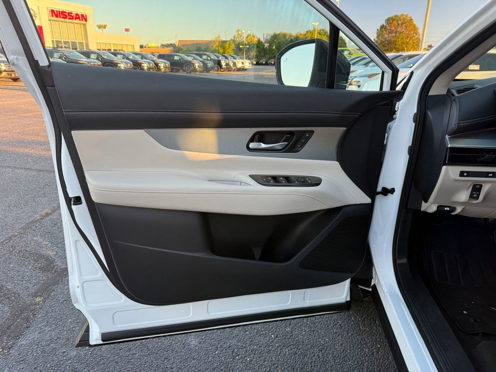 New 2026 Nissan Murano SL image 24