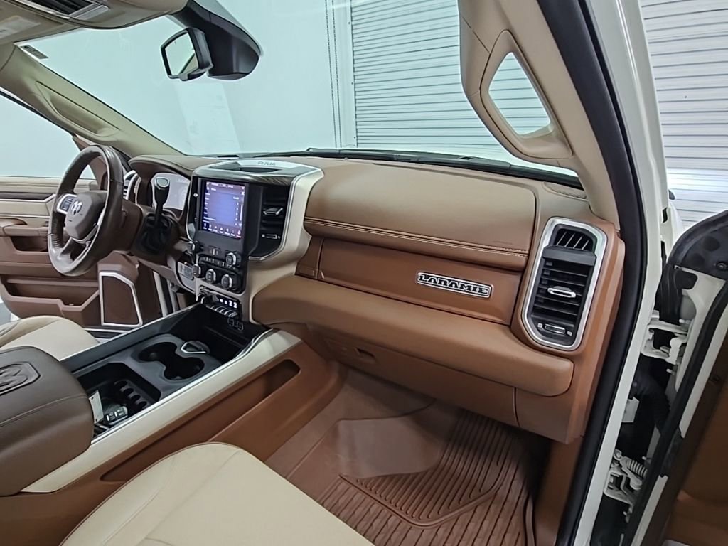 Used 2020 RAM 2500 Laramie image 39
