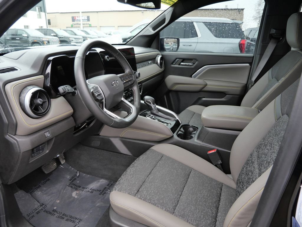 Used 2024 Chevrolet Colorado ZR2 image 29