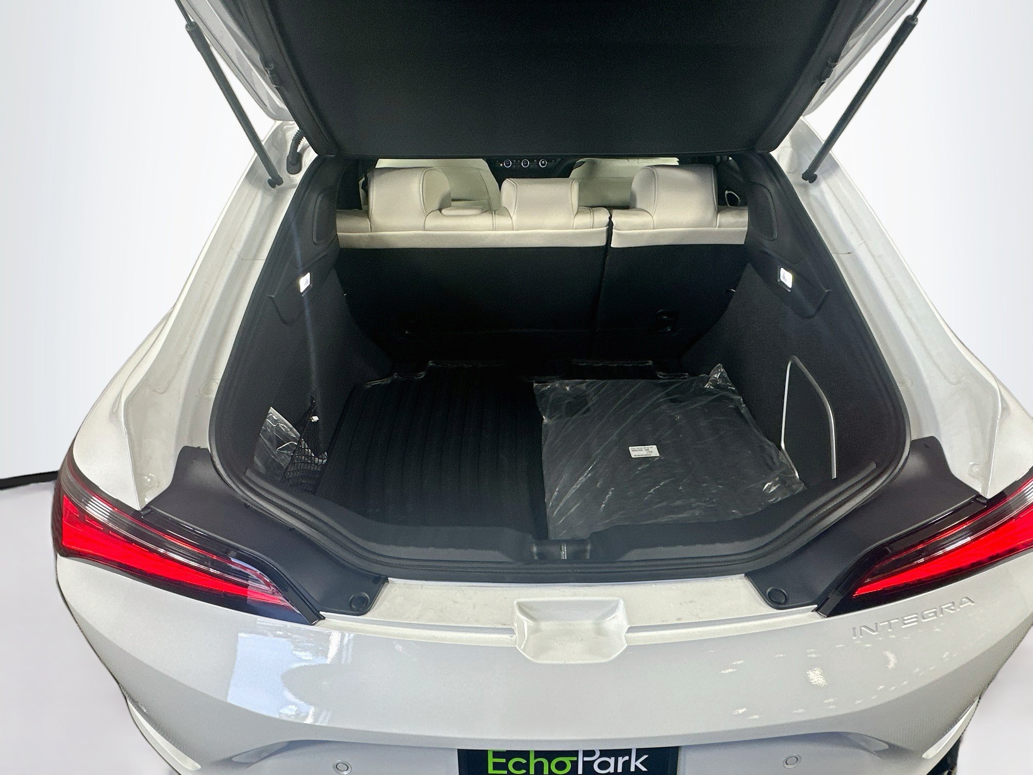 Used 2025 Acura Integra A-Spec w/ Technology Package FWD image 28