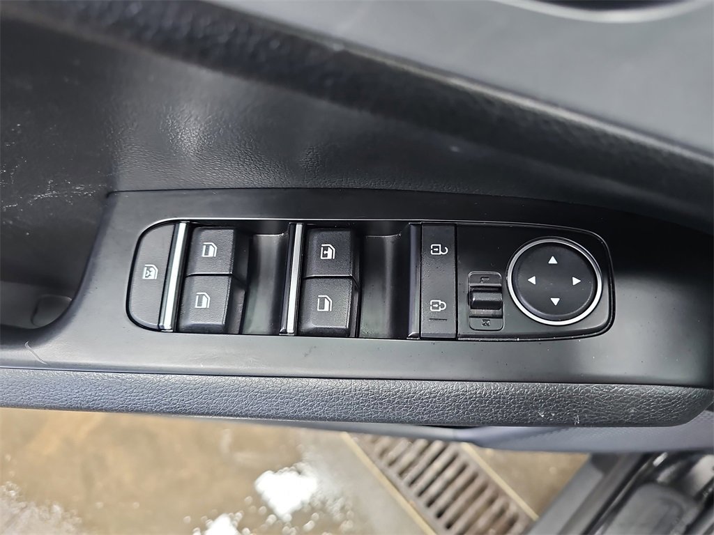 Used 2024 Kia Soul LX w/ Option Group 015 image 25