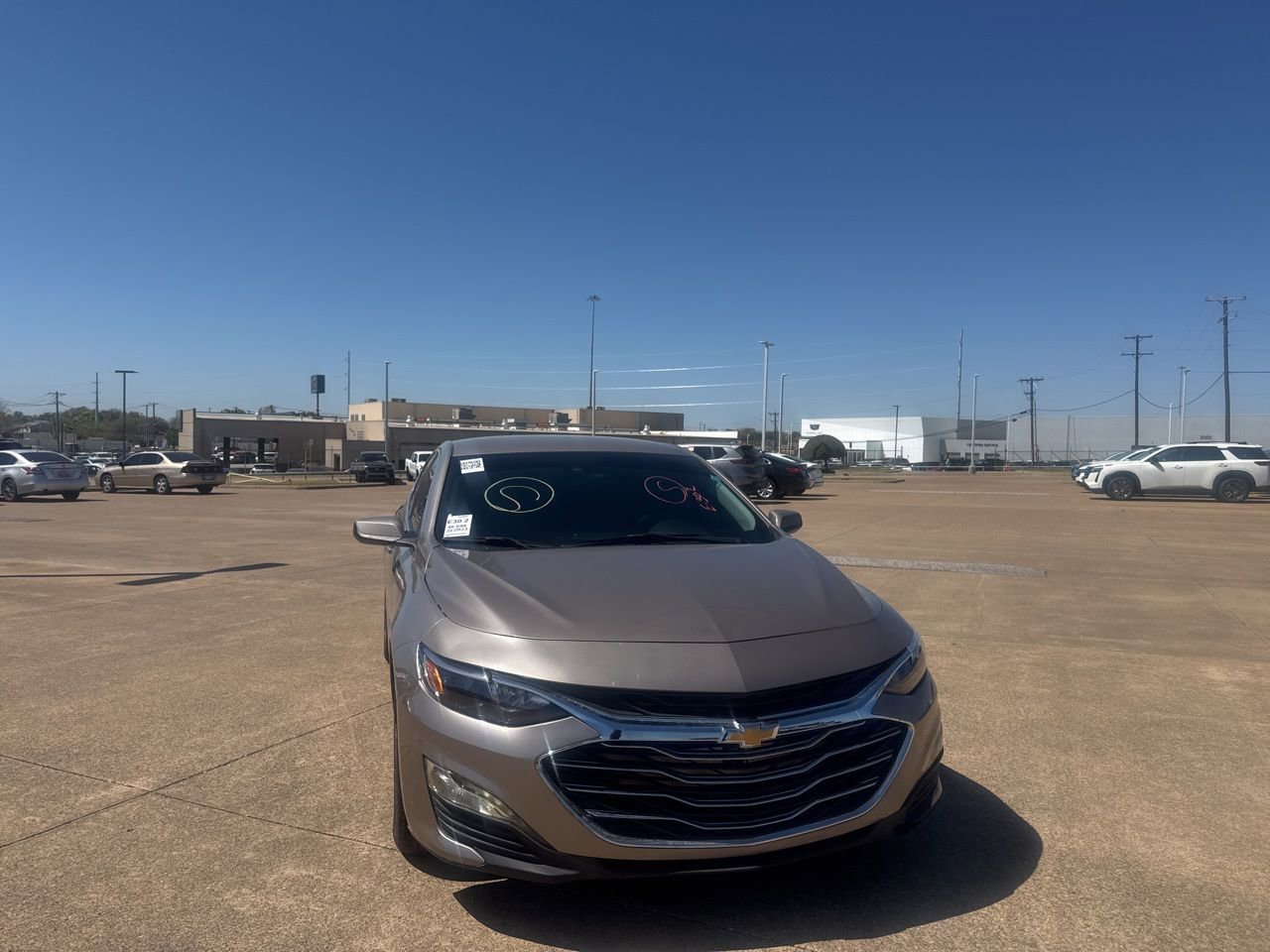 Used 2023 Chevrolet Malibu LT w/ Driver Confidence Package image 3