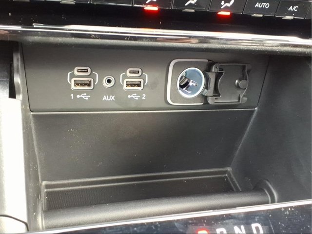 New 2025 Jeep Grand Cherokee L Limited AWD/4WD image 17