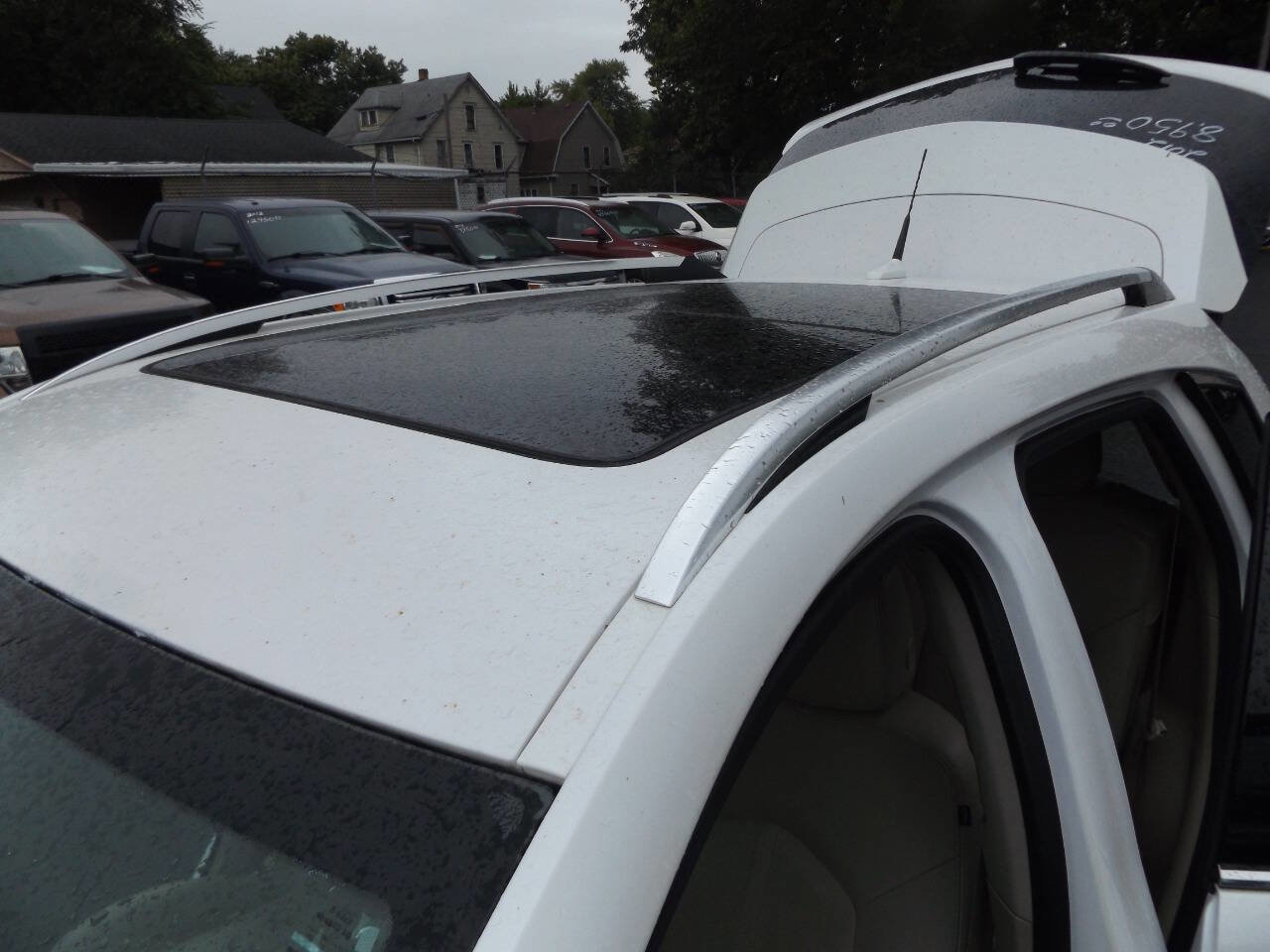 Used 2012 Cadillac SRX Luxury image 15