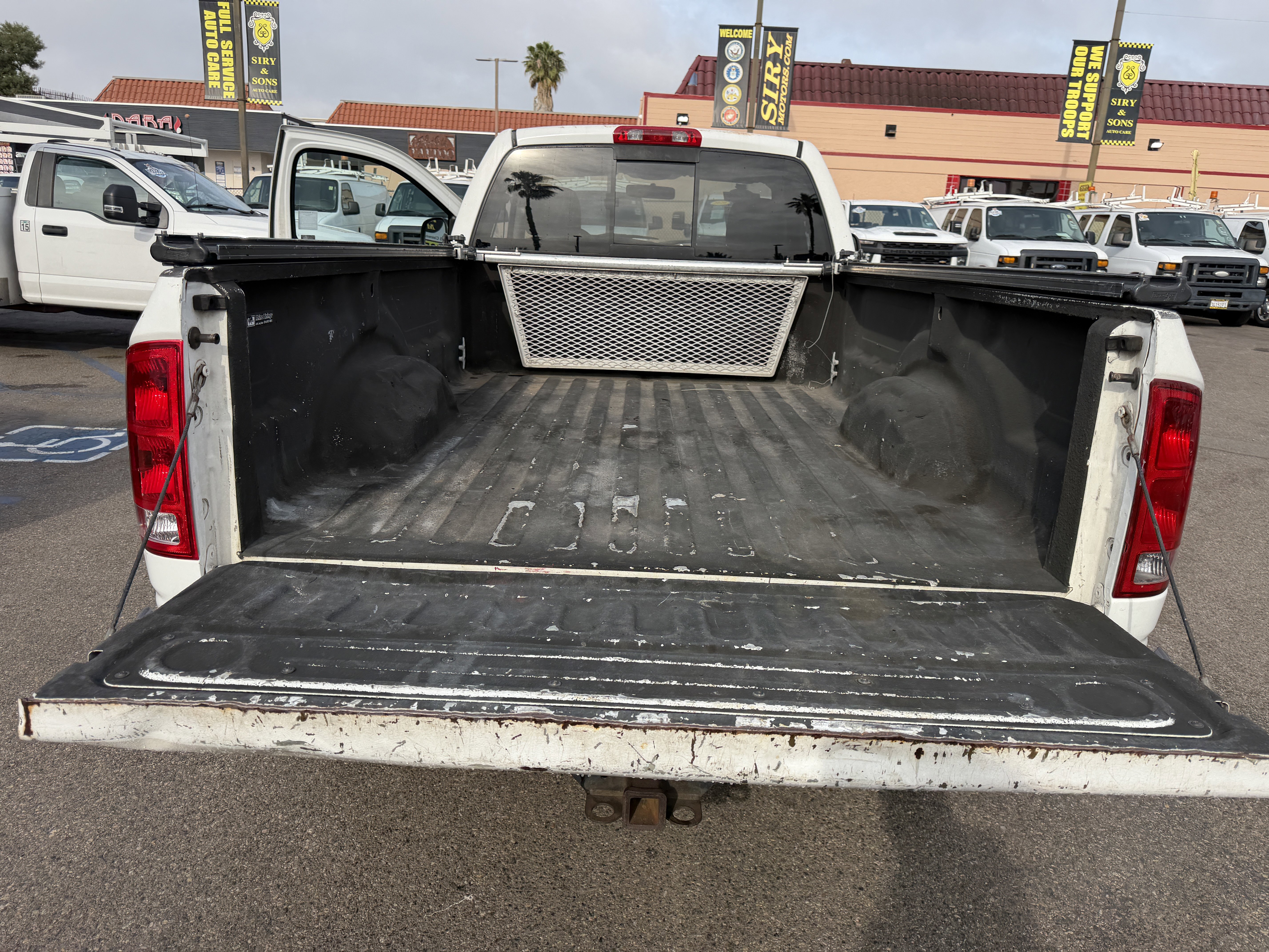 Used 2003 Dodge Ram 2500 Truck SLT image 11