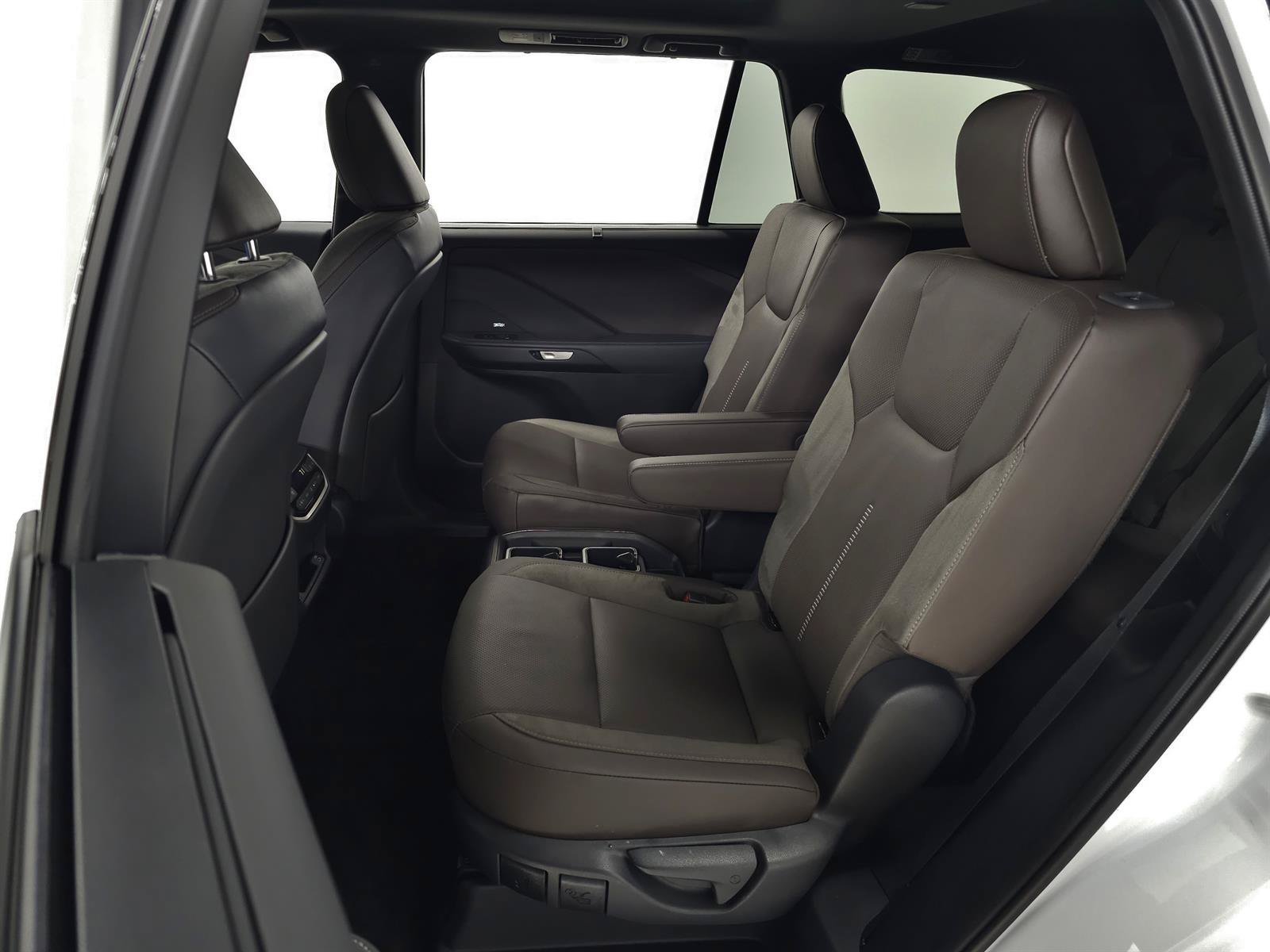 Used 2025 Lexus TX 350 AWD w/ Technology Package image 39
