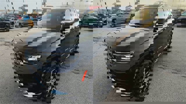 Used 2025 Jeep Grand Cherokee L Limited image 36