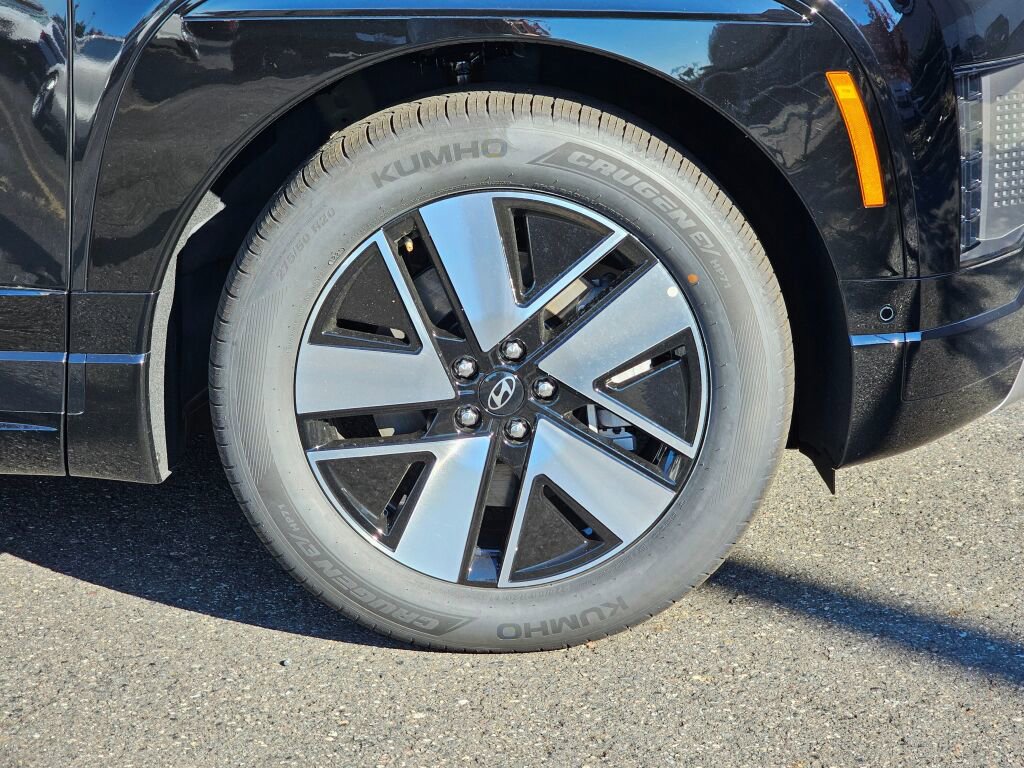 New 2026 Hyundai Ioniq 9 SEL image 9