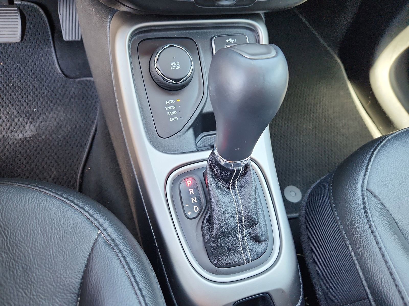 Used 2021 Jeep Compass 80th Special Edition AWD/4WD image 21