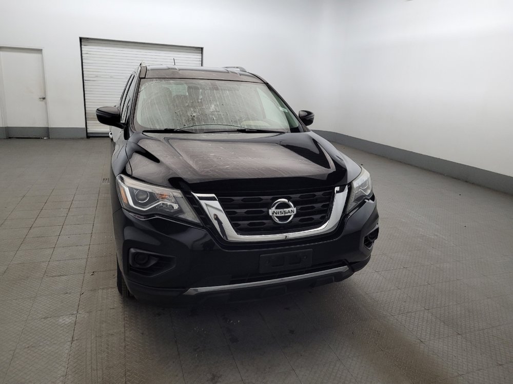 Used 2017 Nissan Pathfinder S AWD/4WD image 14