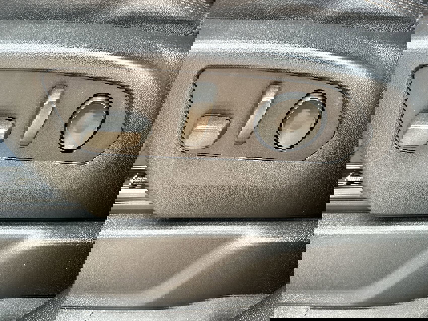 Used 2021 Chevrolet Suburban High Country image 12