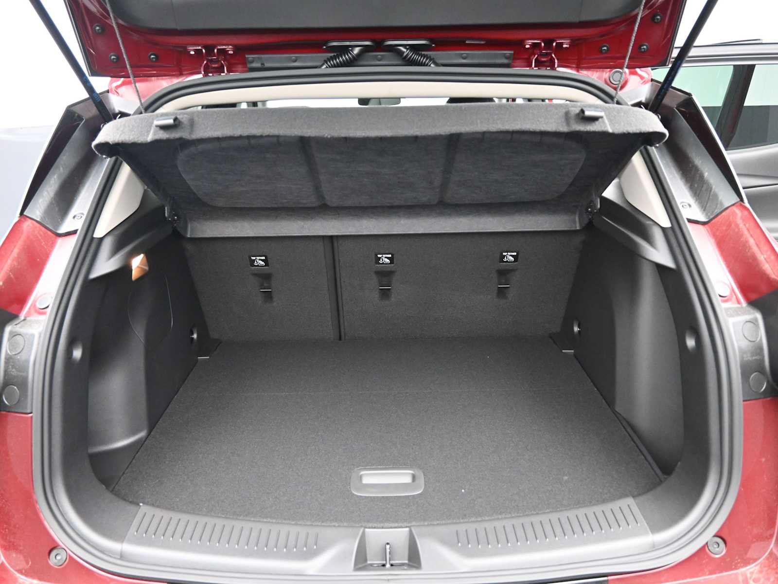 Used 2025 Buick Encore GX Sport Touring w/ Advanced Technology Package AWD/4WD image 13