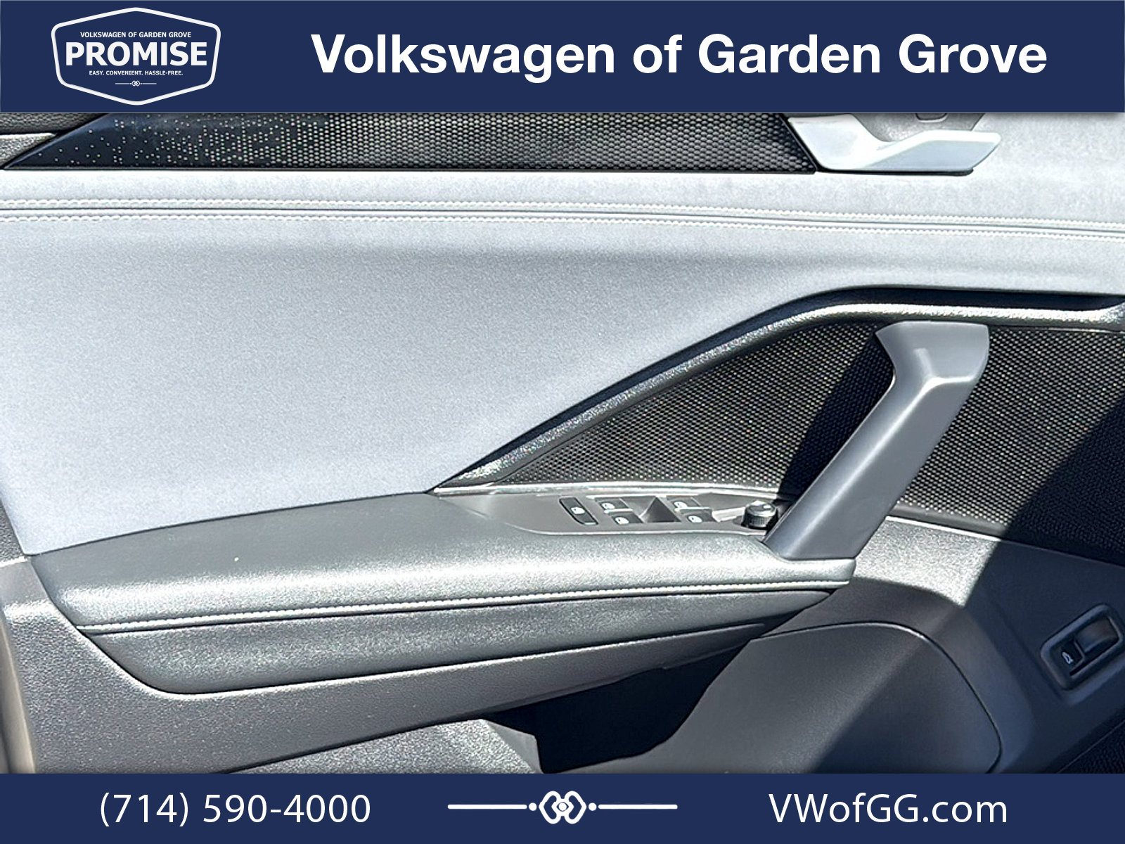 New 2026 Volkswagen Tiguan SE FWD image 11