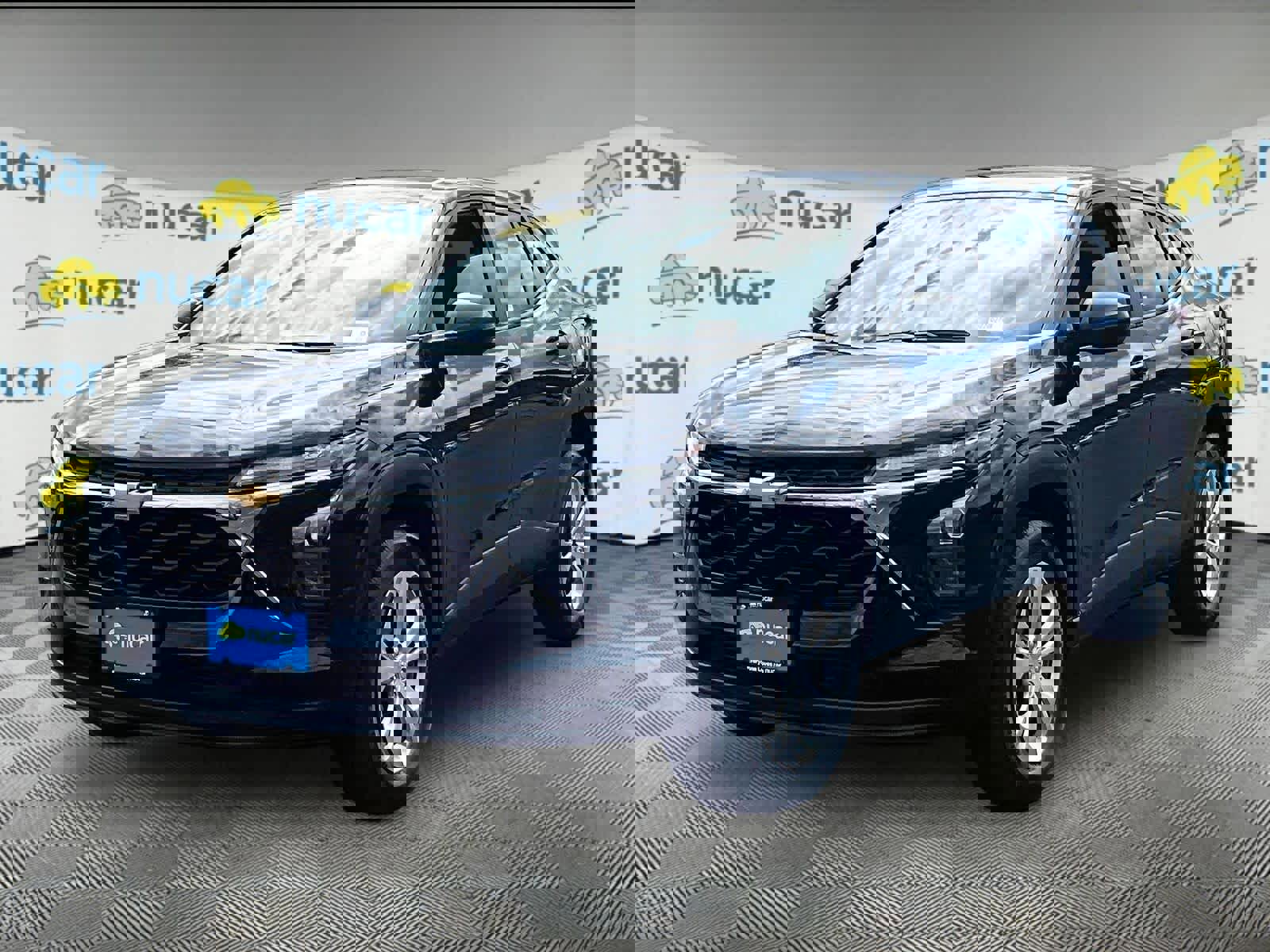 Used 2024 Chevrolet Trax LS FWD image 3