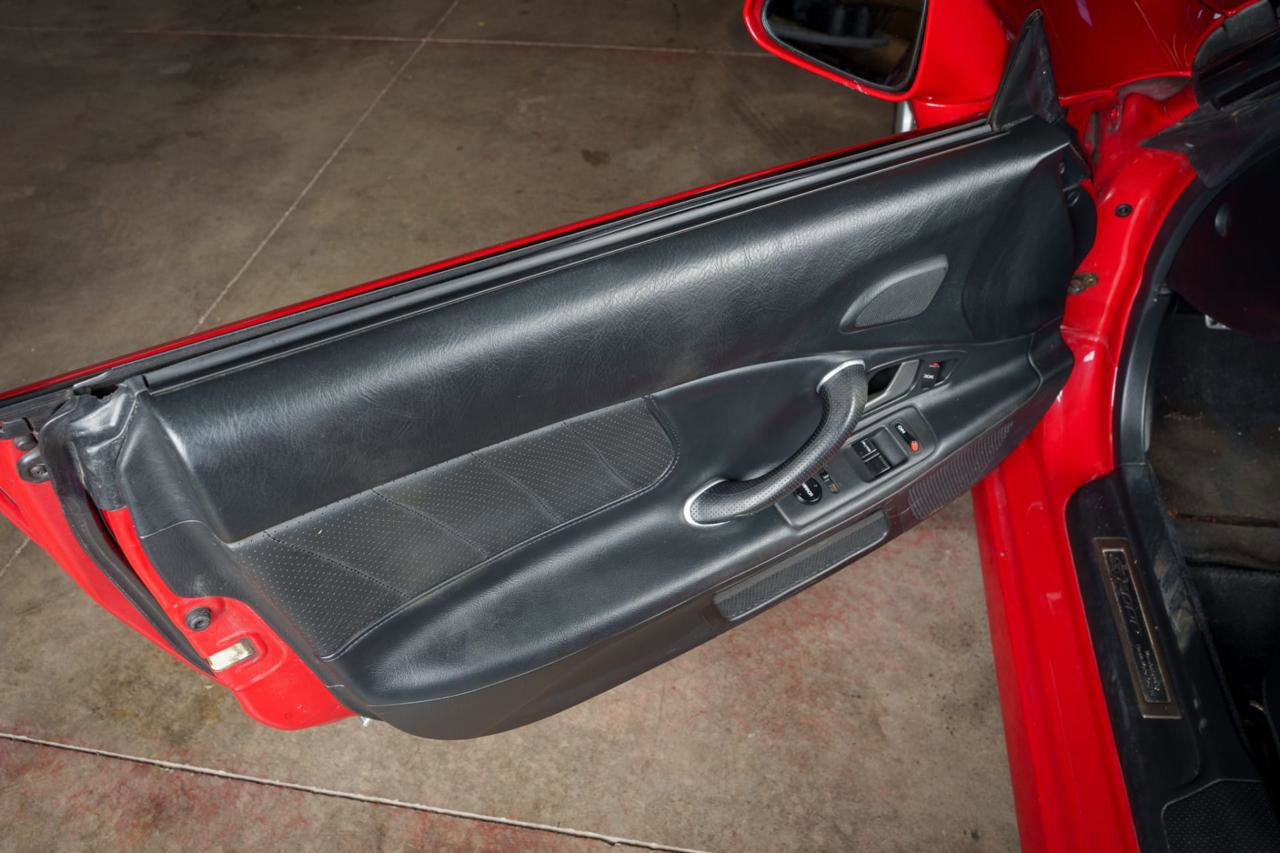 Used 2004 Honda S2000 image 32