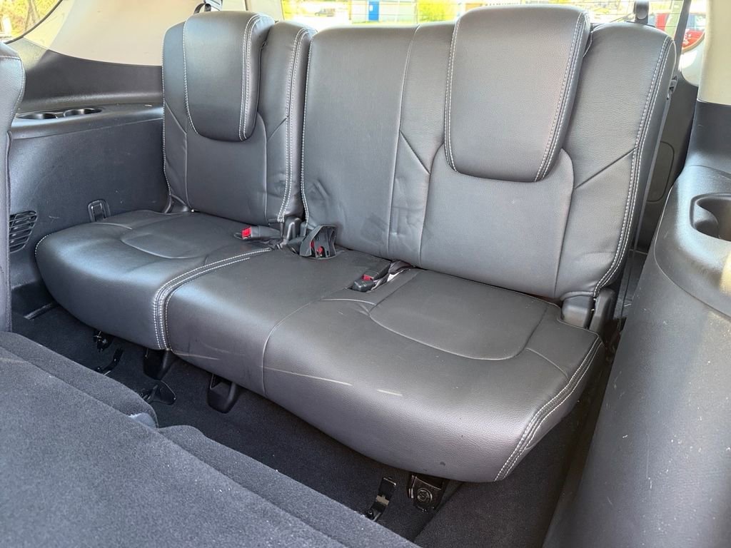 Used 2017 Nissan Armada SV image 12