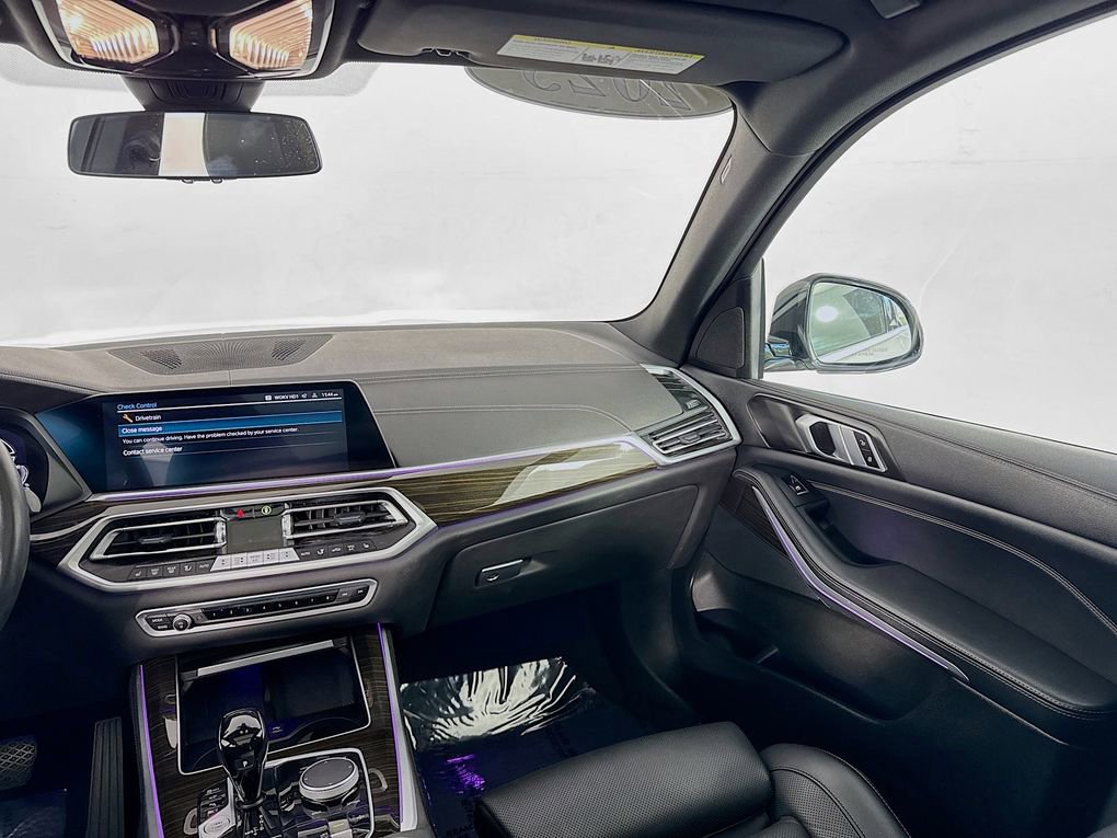 Used 2023 BMW X5 xDrive45e image 35