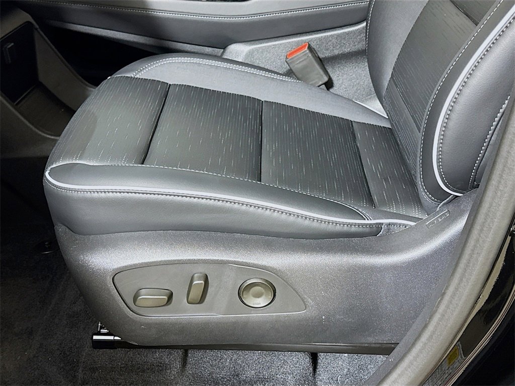 New 2026 Buick Enclave Sport Touring w/ Power Package image 17