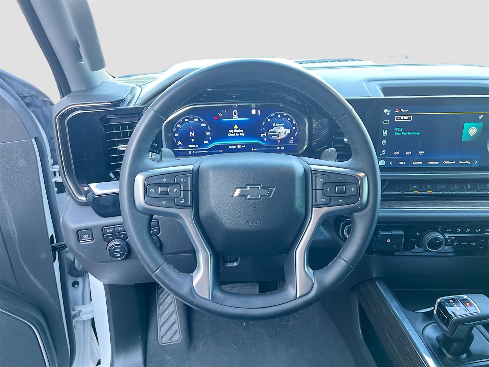 Used 2023 Chevrolet Silverado 1500 LT Trail Boss w/ Convenience Package II image 11