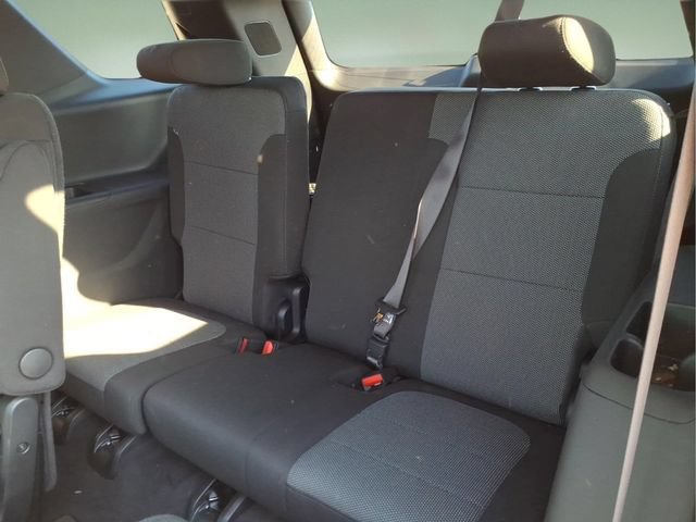 Used 2023 Chevrolet Traverse LT FWD image 13