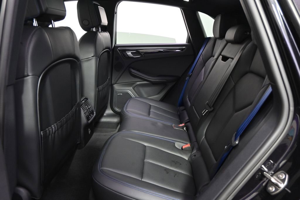 Used 2023 Porsche Macan S image 25