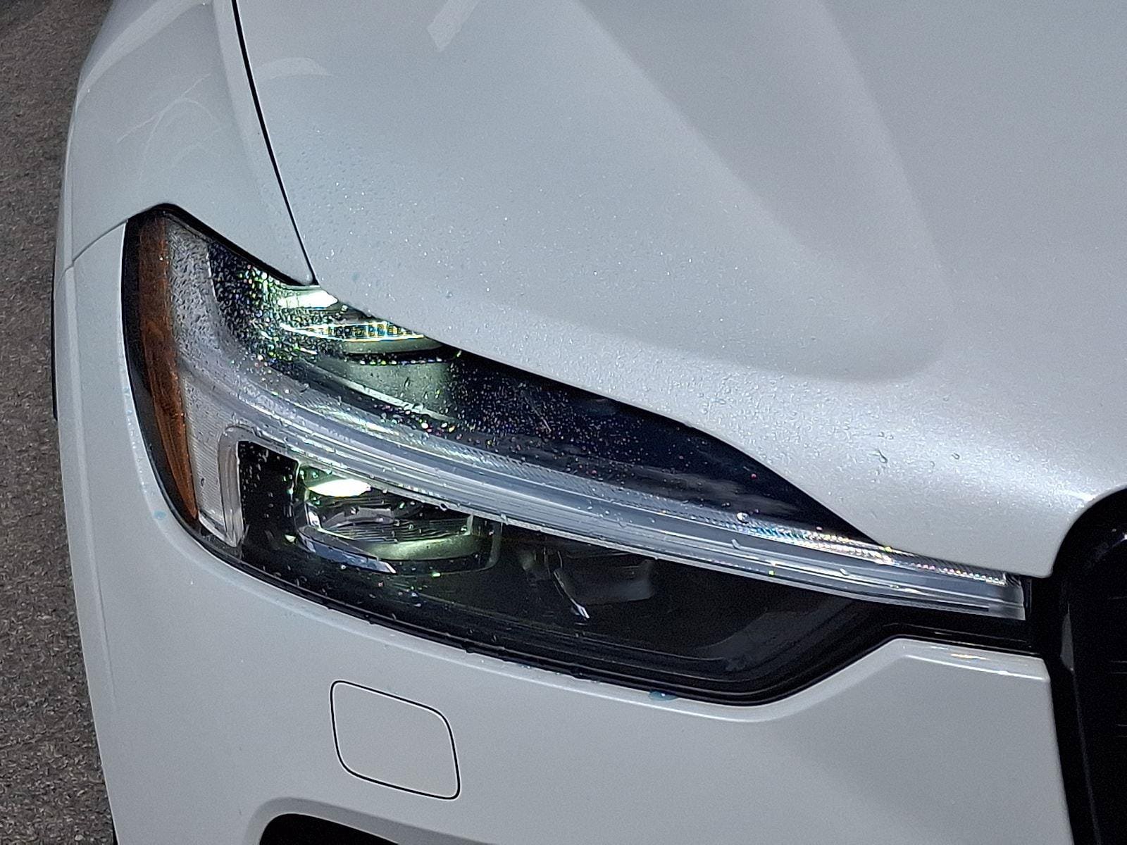 Certified 2023 Volvo XC60 B6 Ultimate w/ Climate Package AWD/4WD image 9